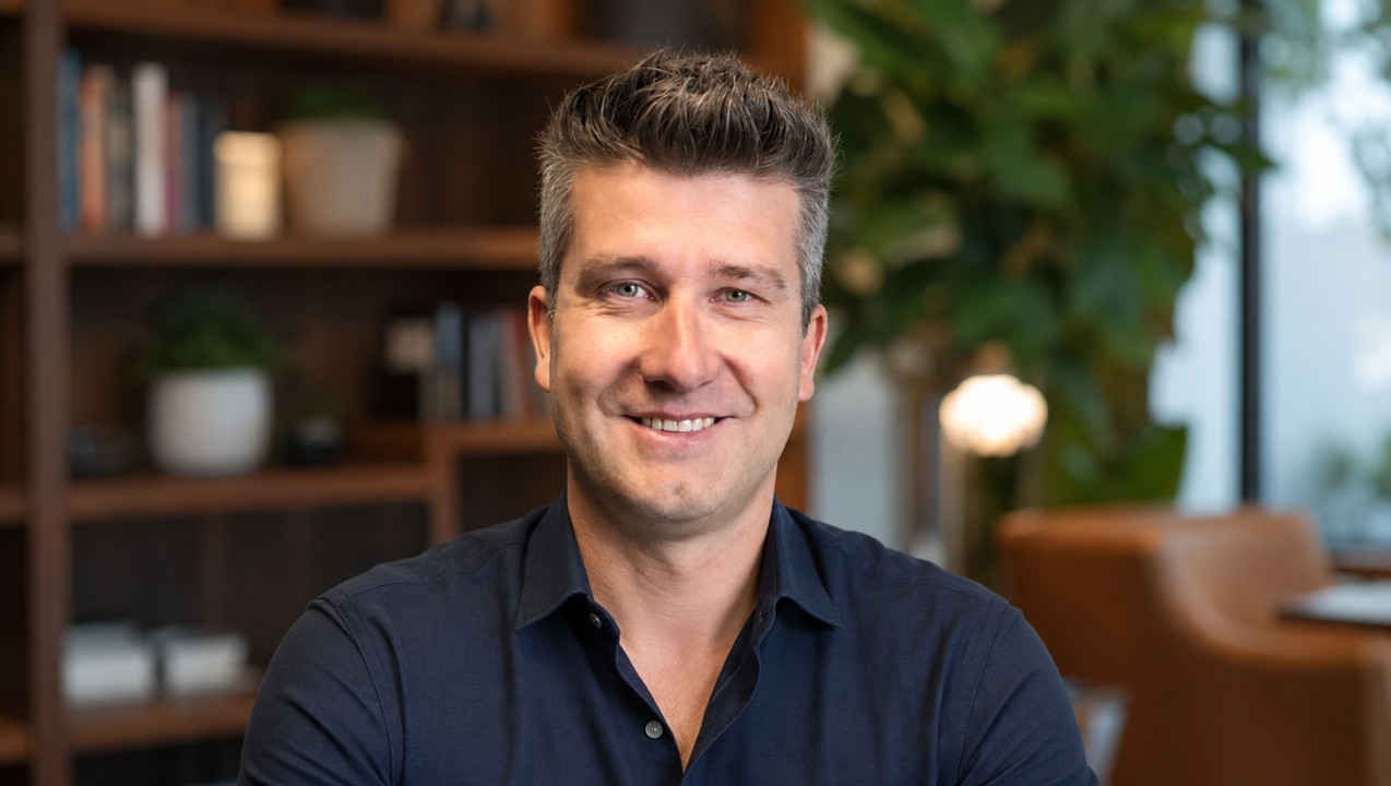 Renato P — Director